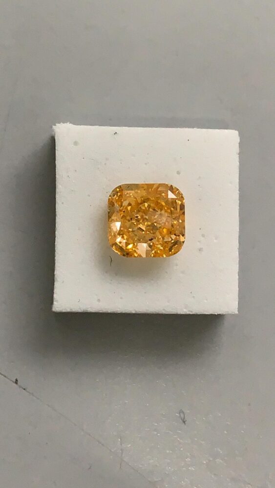 Diamant auf Bestellung gefertigt