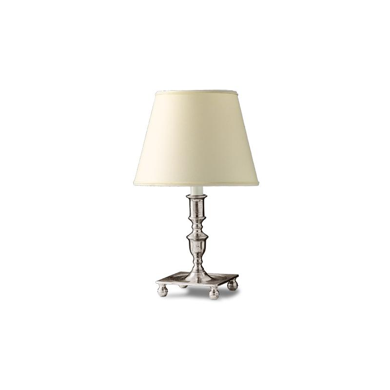 Lampe im provenzalischen Stil