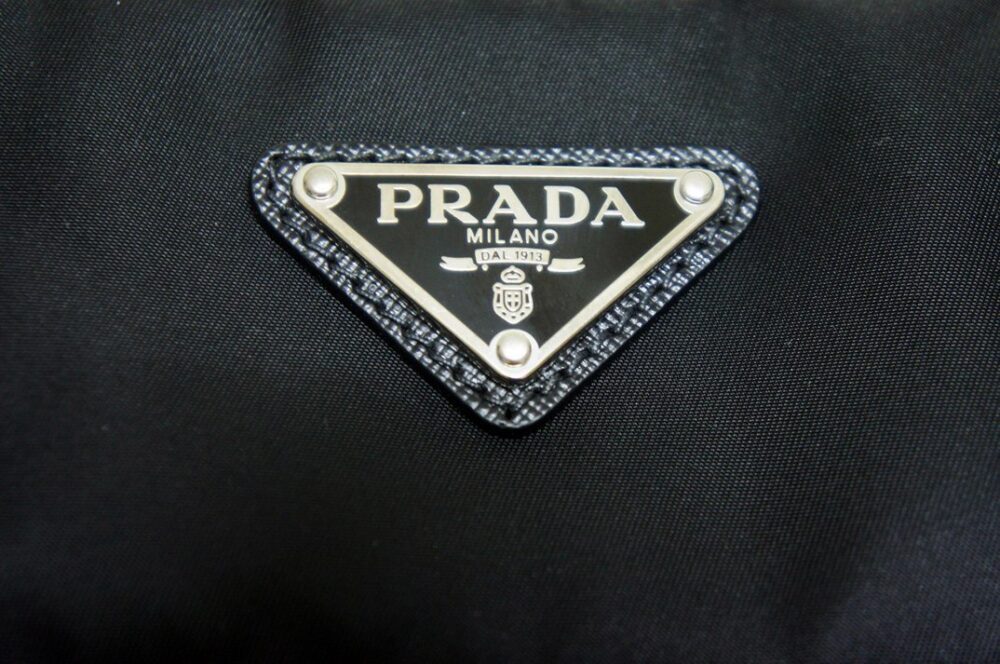 Prada-Logo