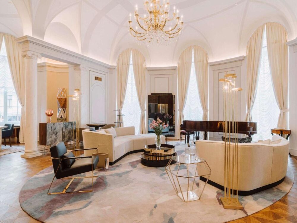 Top 10 Raffles Hotels