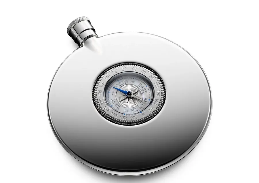 Was schenkt man einem Mann zum 70. Geburtstag? Flachmann