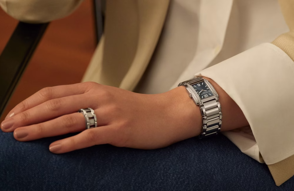 Markenuhr für Damen