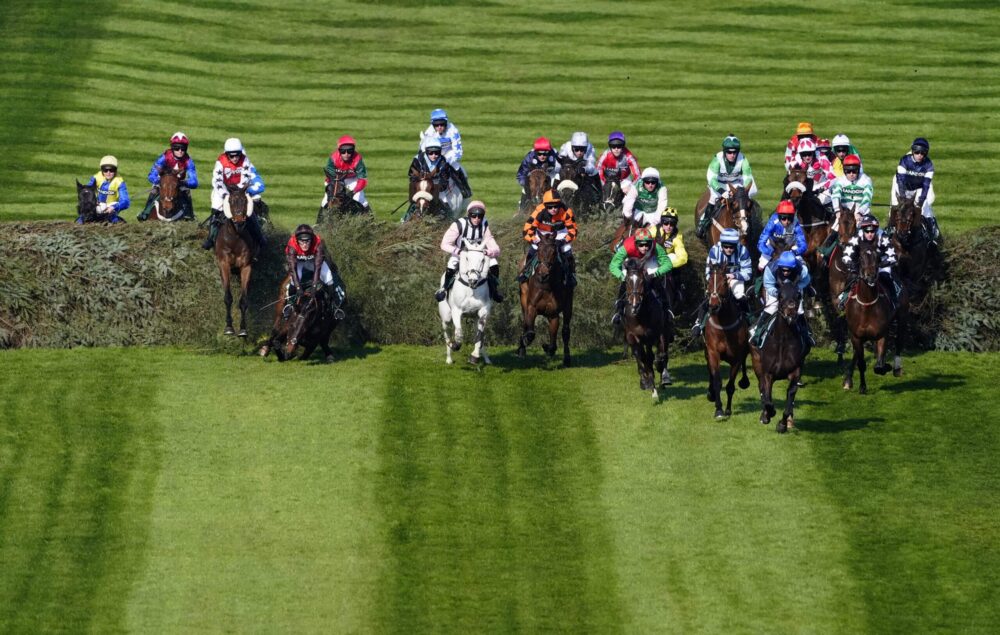Grand National Pferderennen